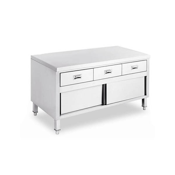 ASSEMBLING WORK TABLE